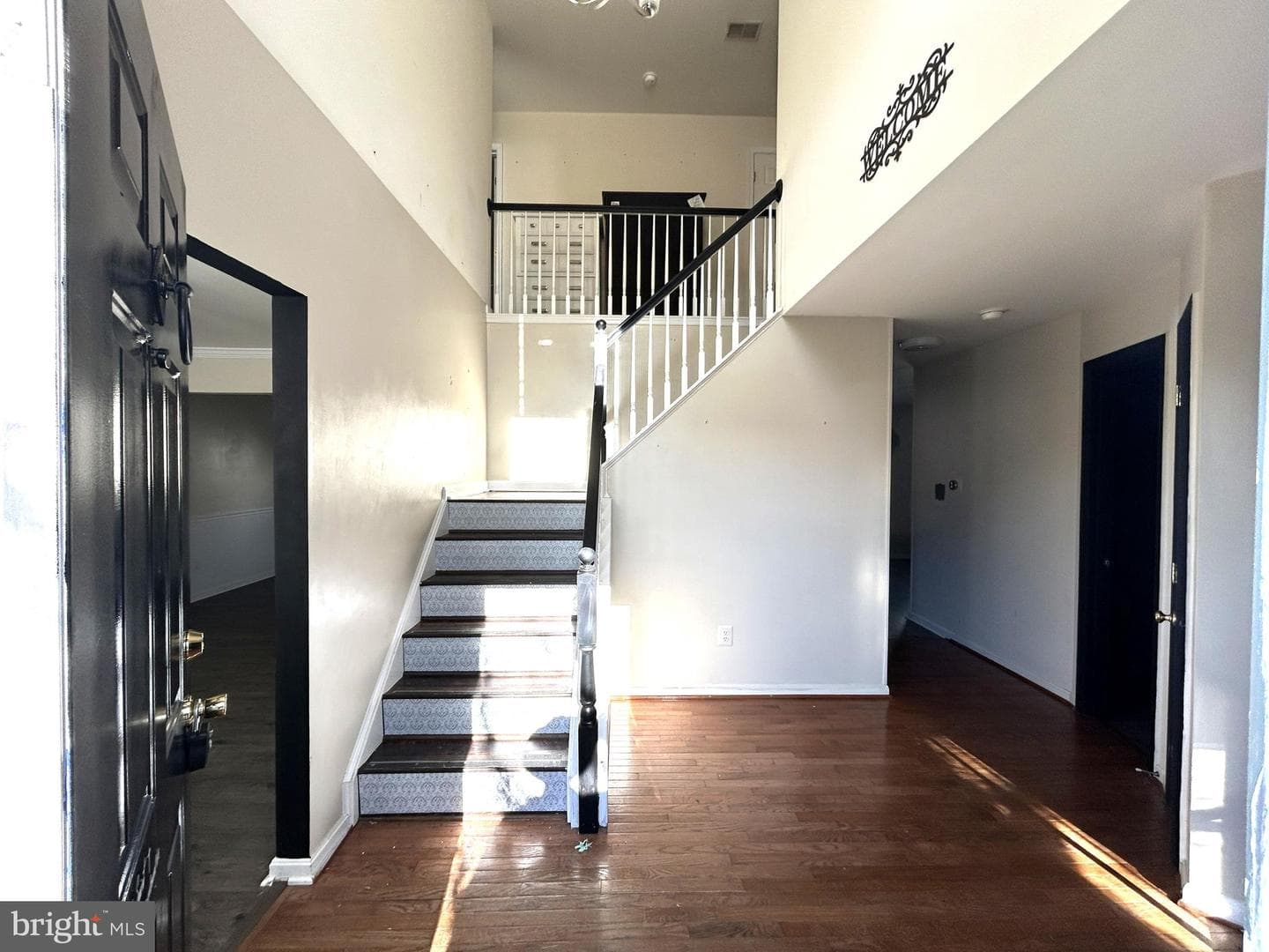 47100 Sorrel Drive photo 2