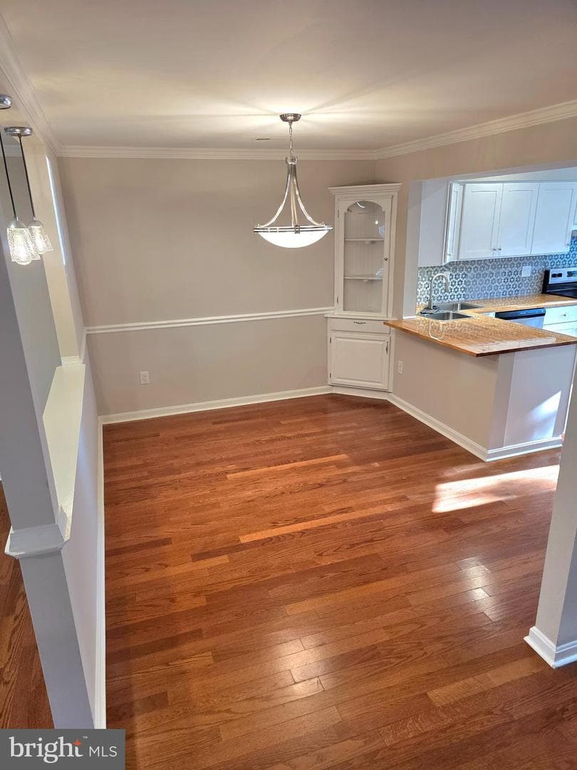 22415 Greenview Court photo 6