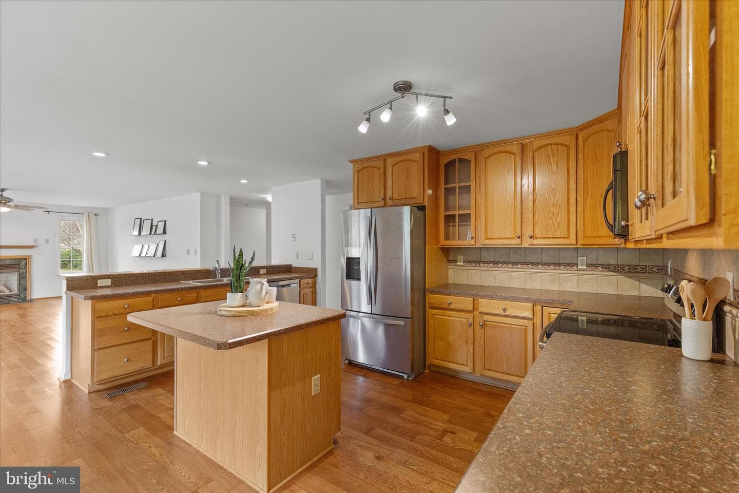 46170 N Greens Rest Drive photo 3