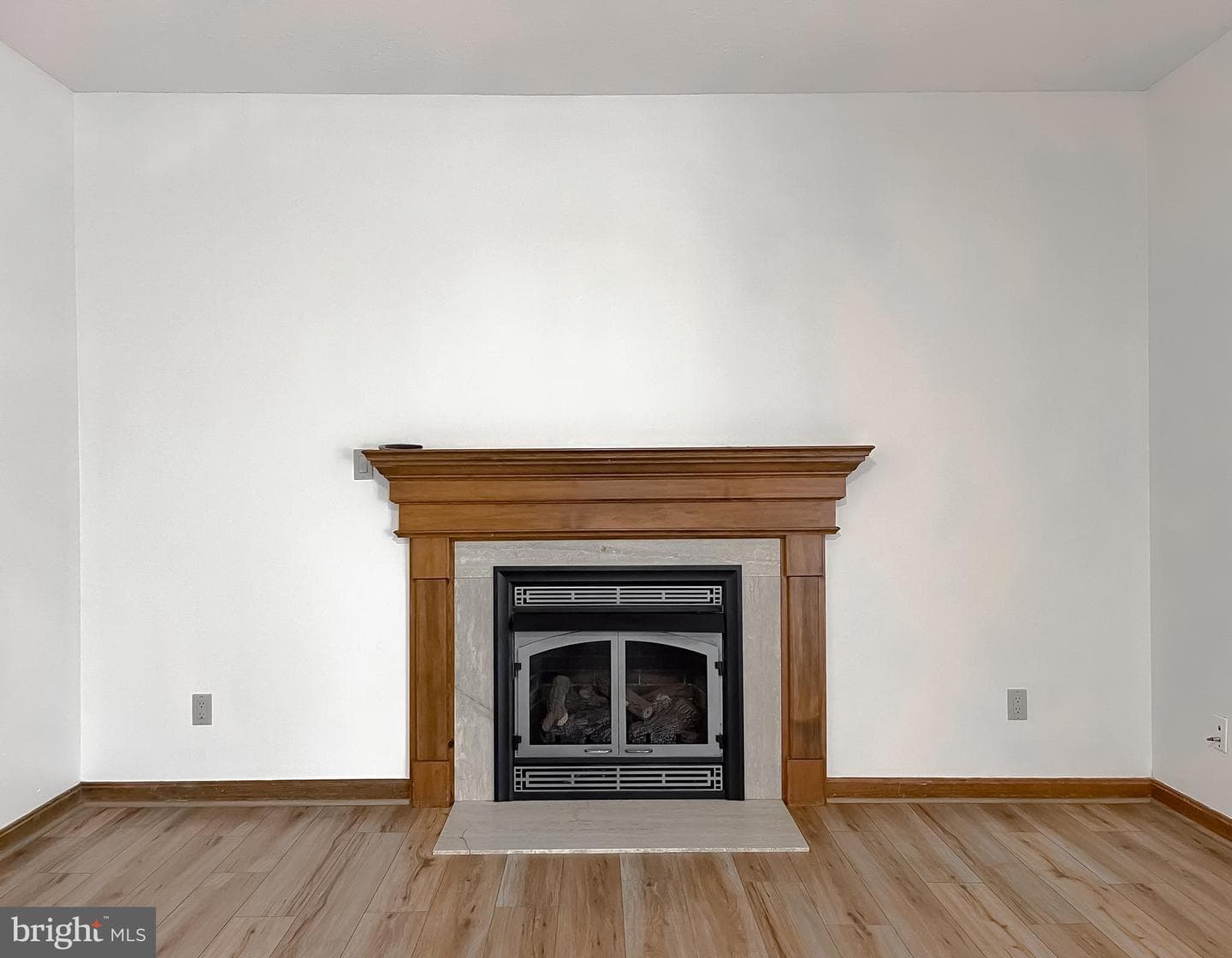23041 Ash Court photo 11