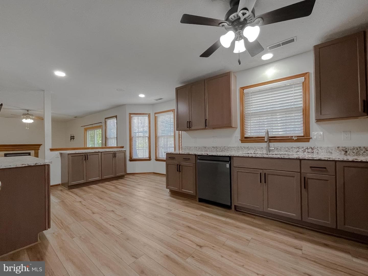 23041 Ash Court photo 15
