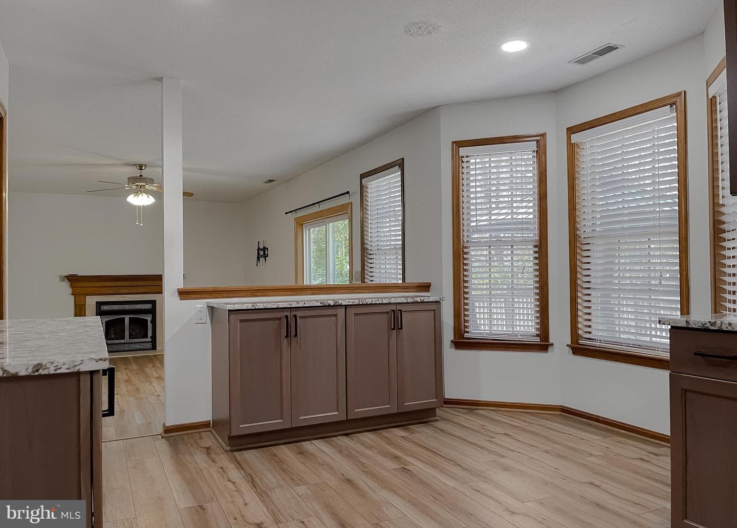 23041 Ash Court photo 20