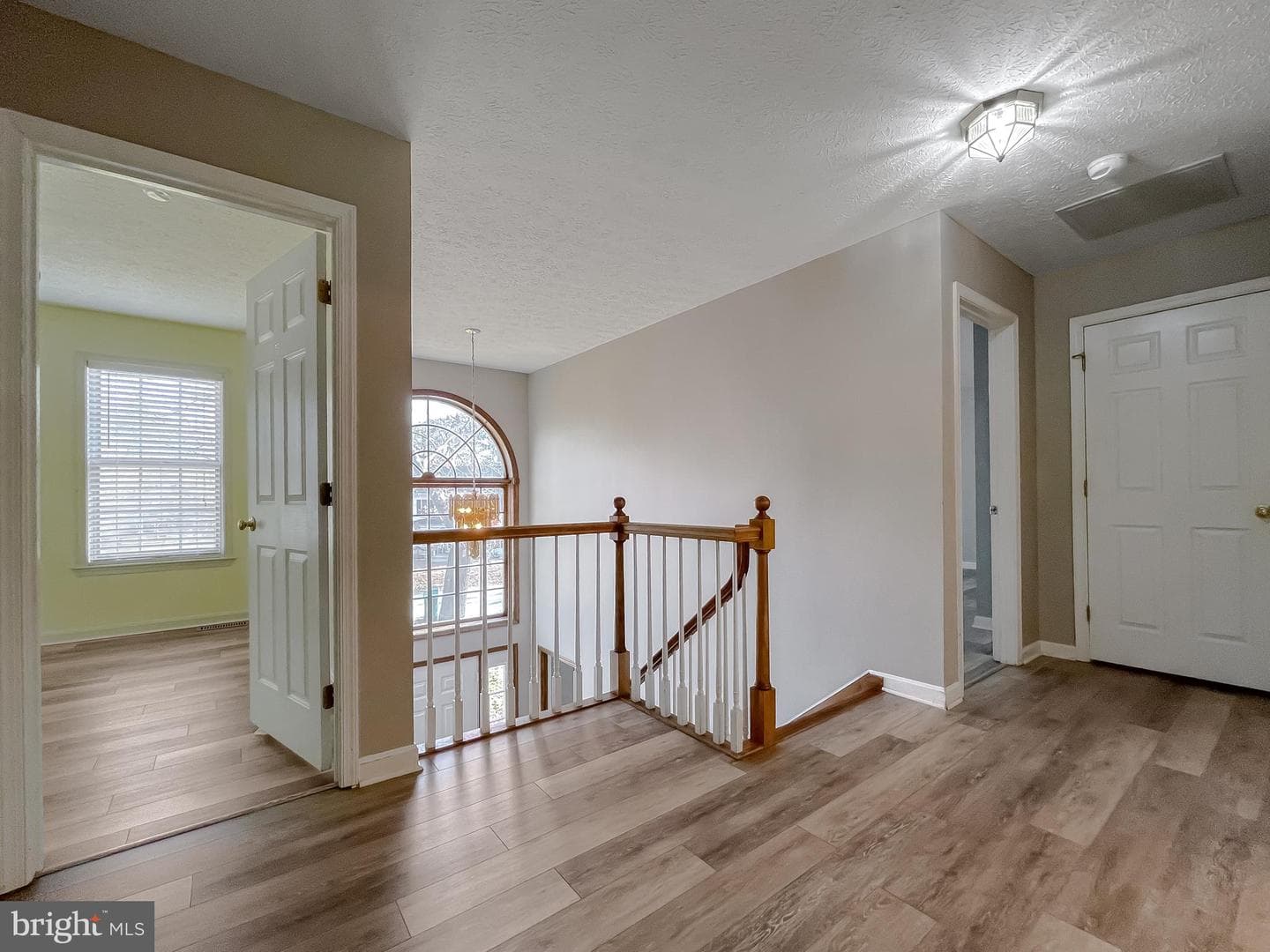 23041 Ash Court photo 34