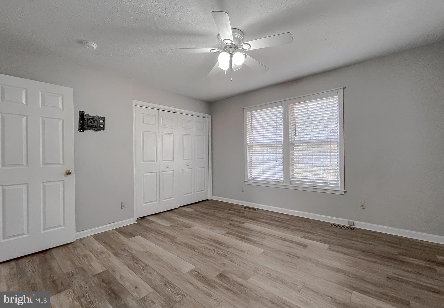 23041 Ash Court photo 50