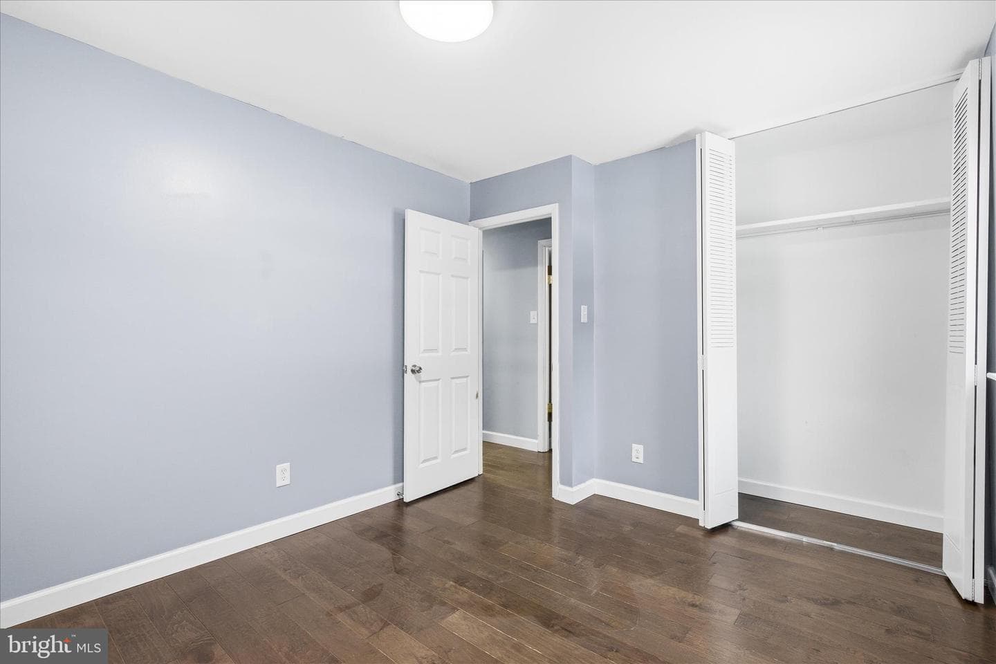 22380 Gough Terrace photo 20