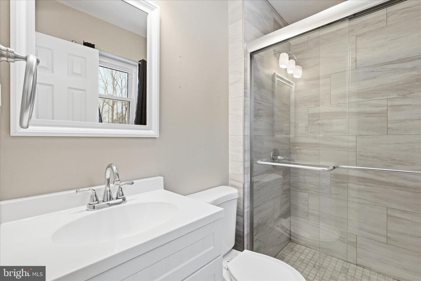 22380 Gough Terrace photo 23