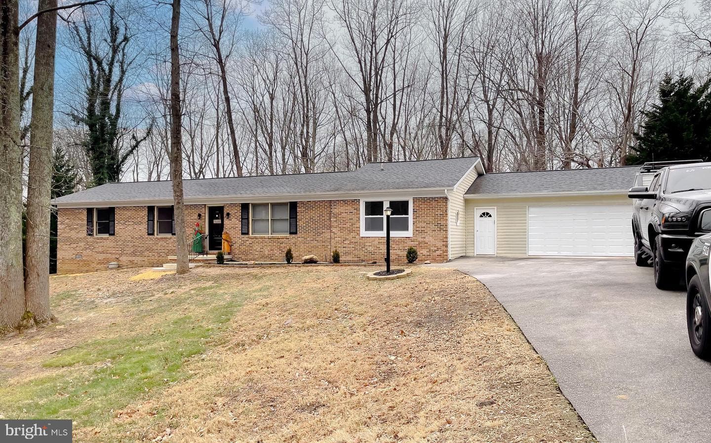 29765 Dogwood Circle