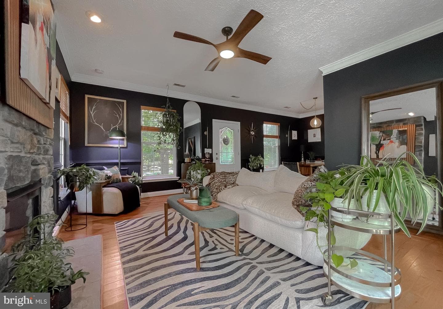 19137 Lake Drive photo 10