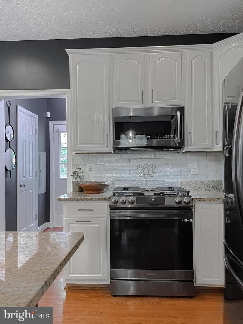 19137 Lake Drive photo 22