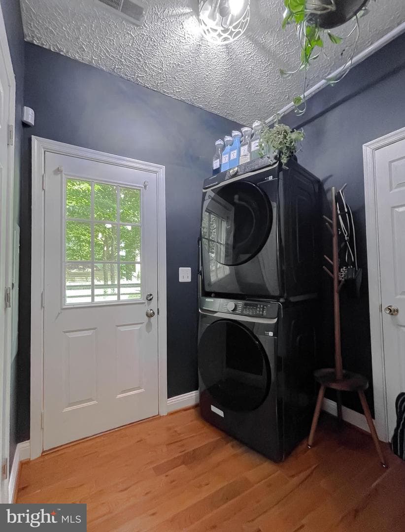 19137 Lake Drive photo 24