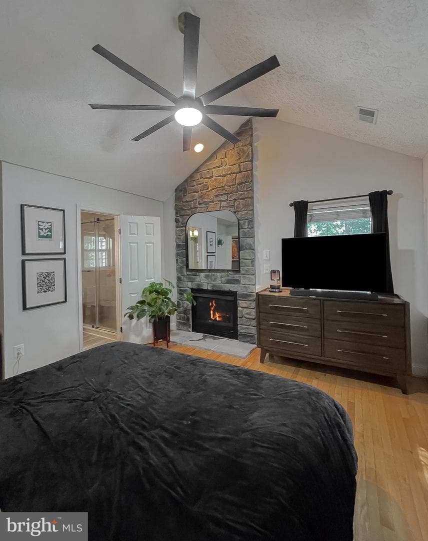 19137 Lake Drive photo 42