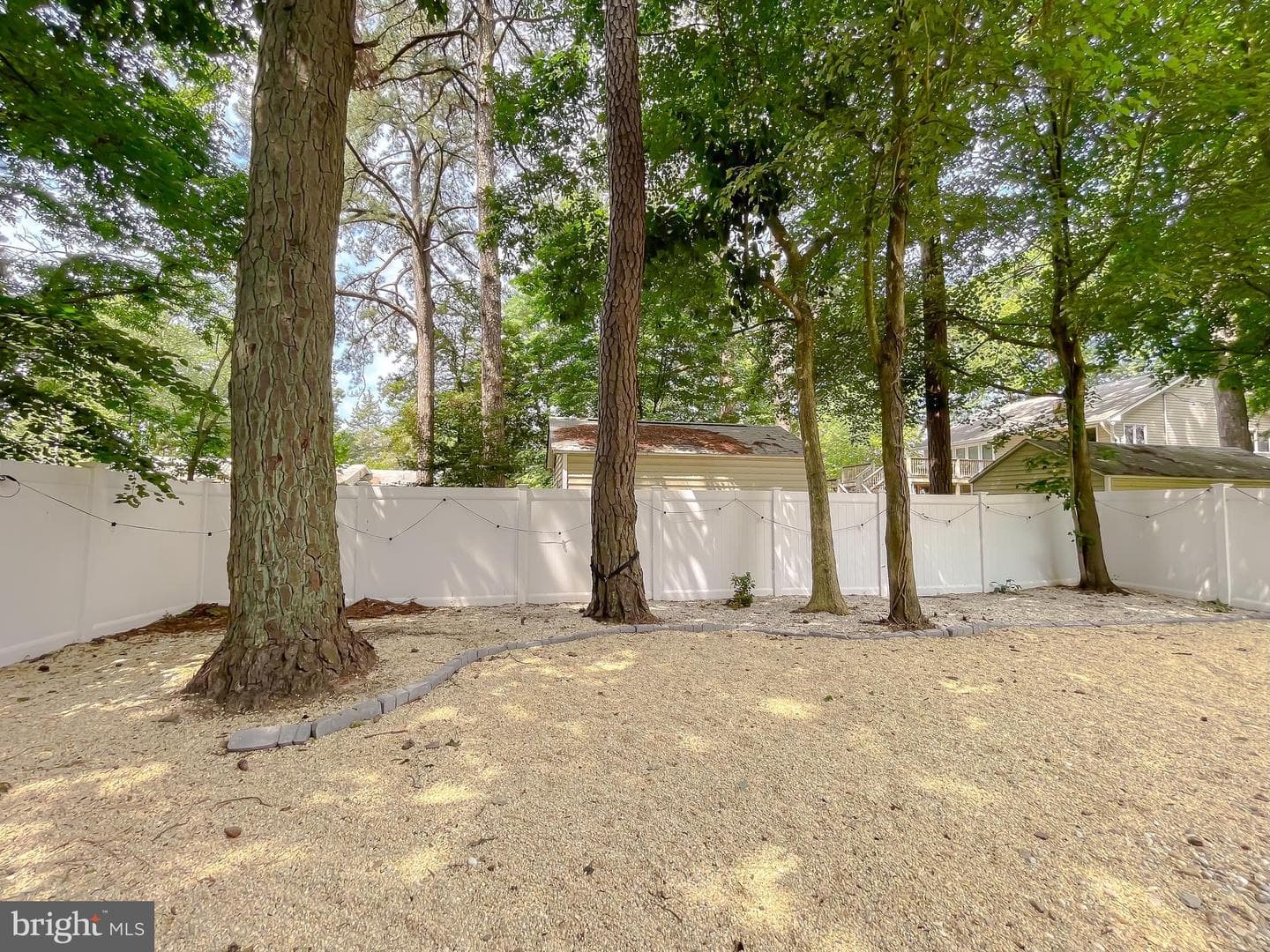 19137 Lake Drive photo 53