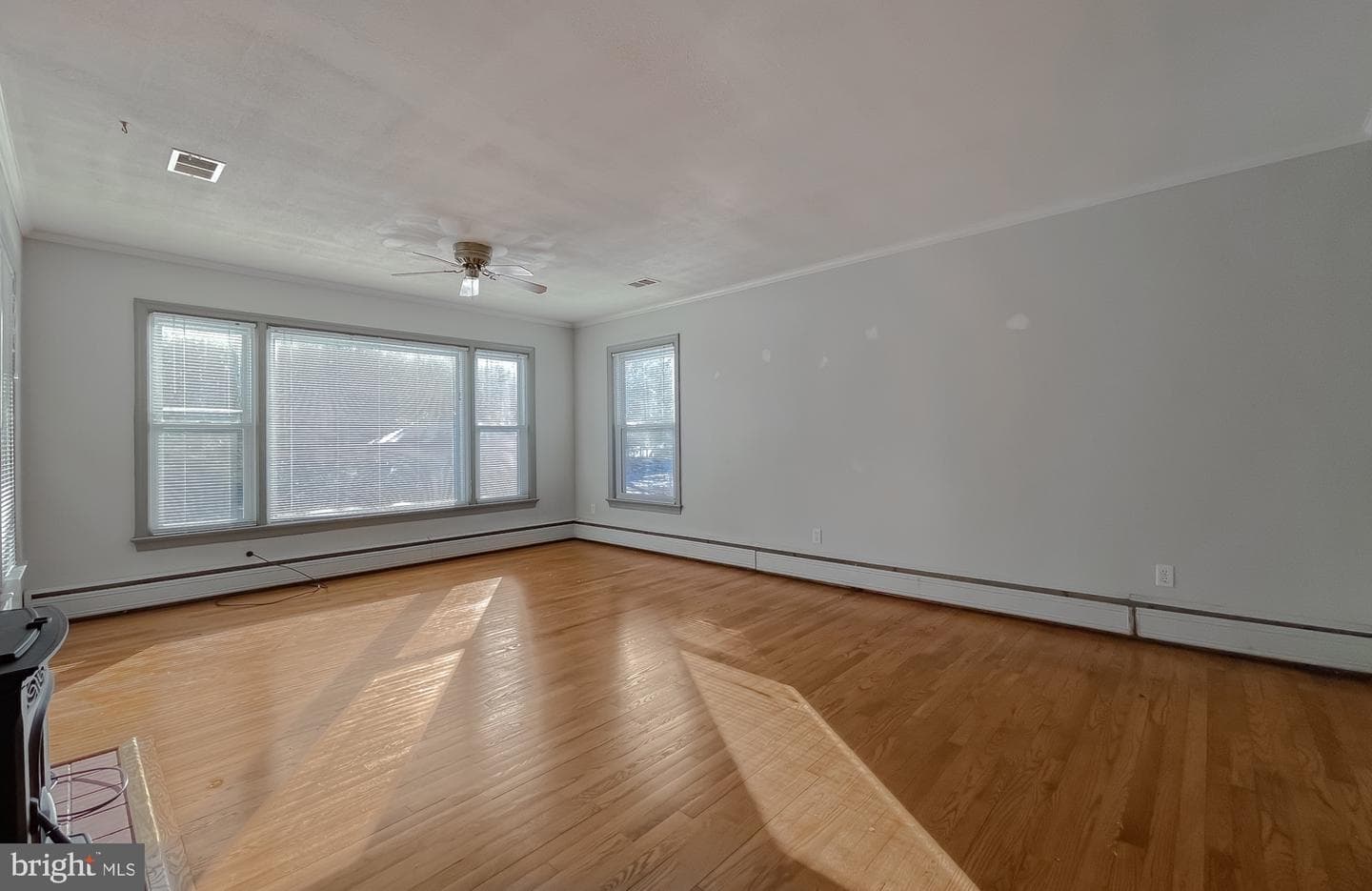 23370 Town Creek Drive photo 8
