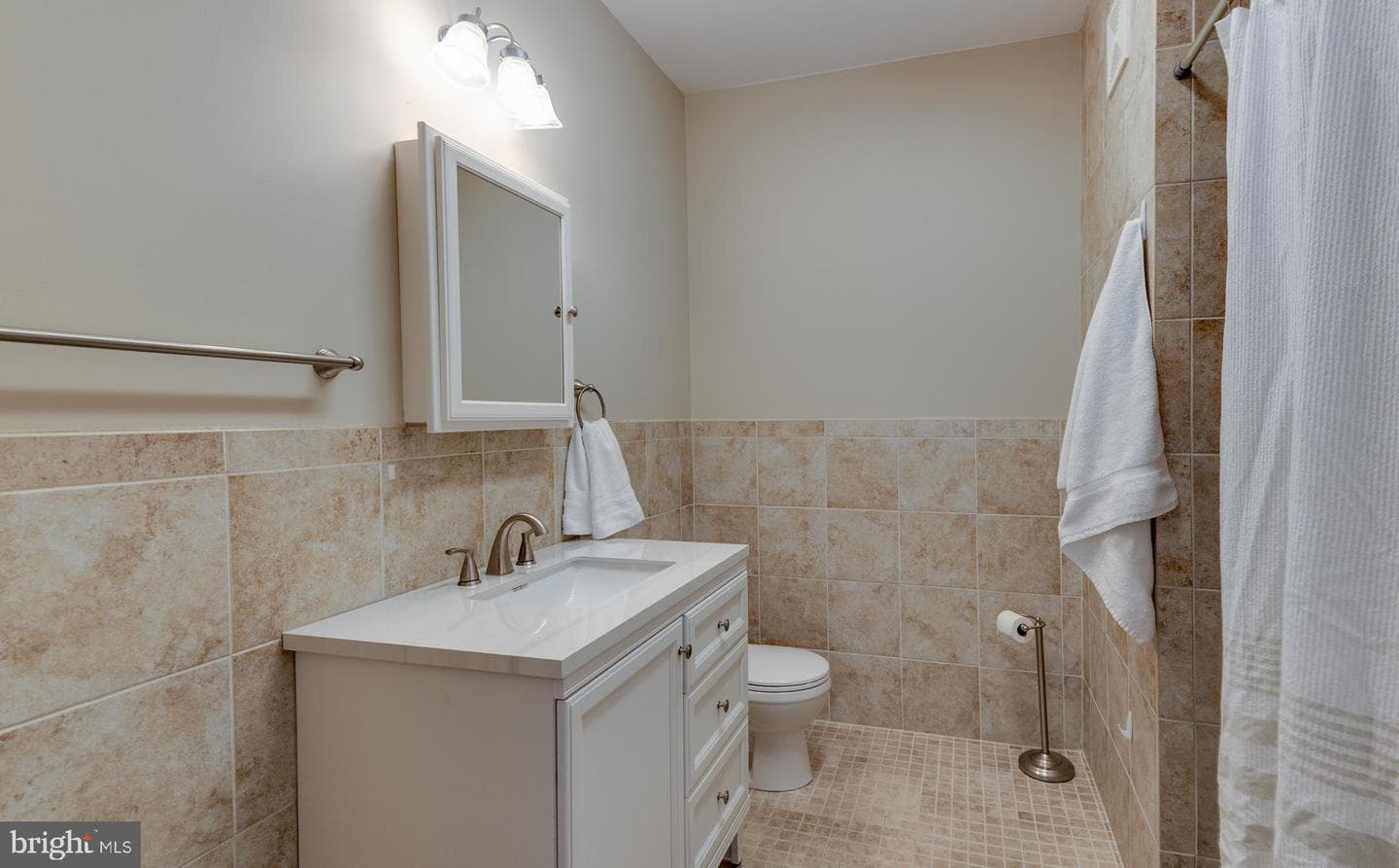 23560 F D R Boulevard #402 photo 22