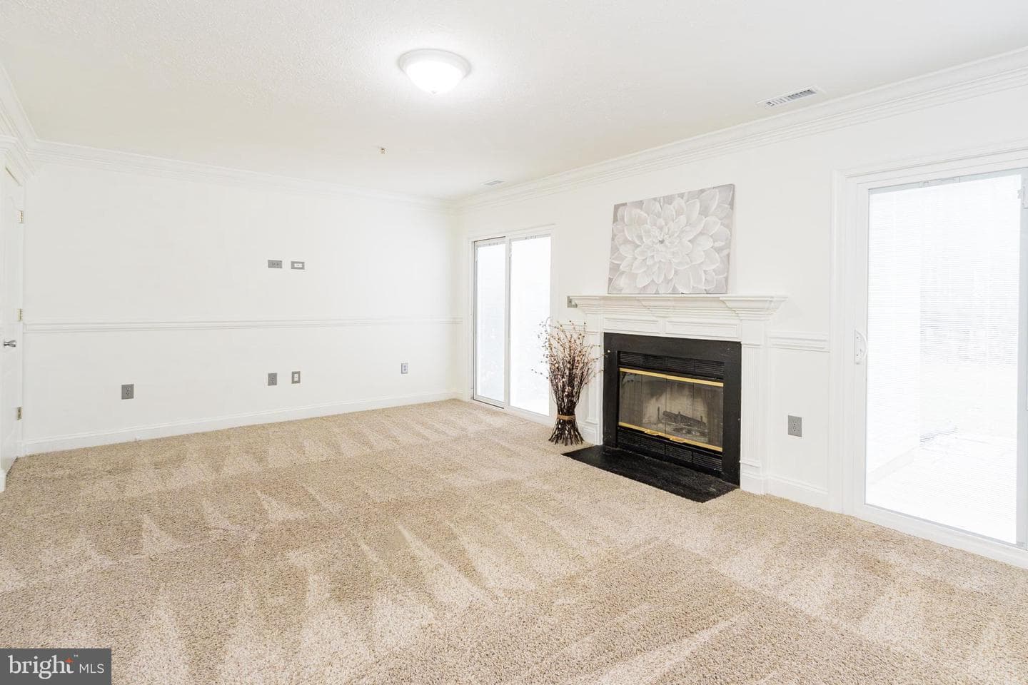 48247 Picketts Harbor Court photo 17
