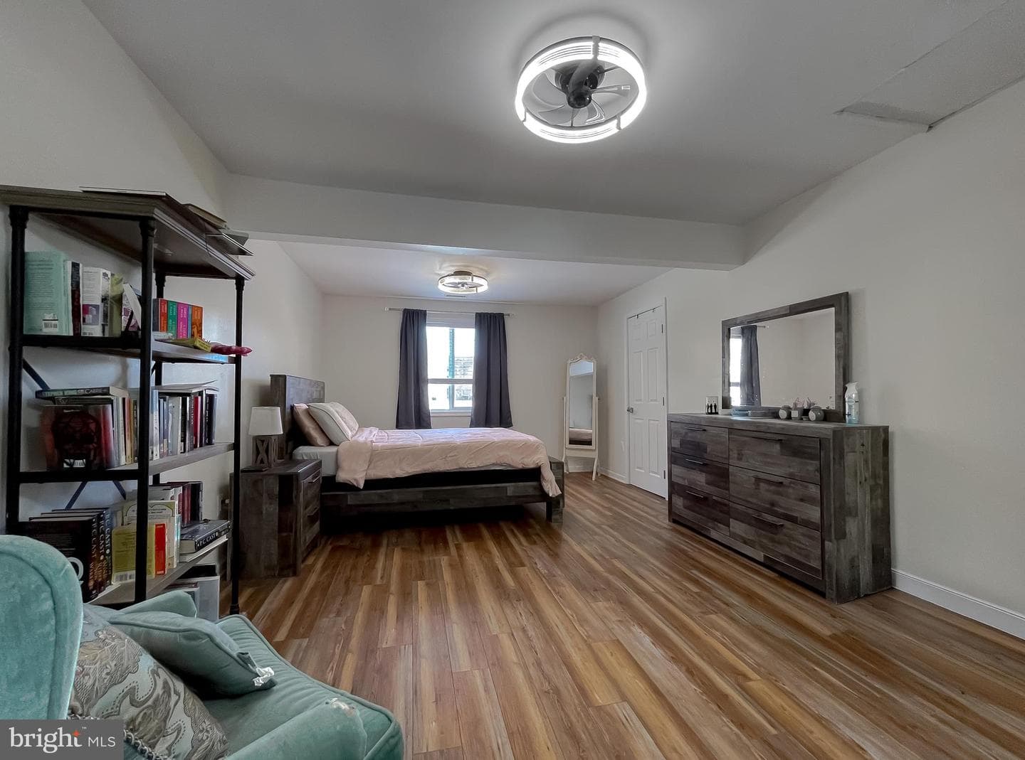 17262 Larimer Street photo 17