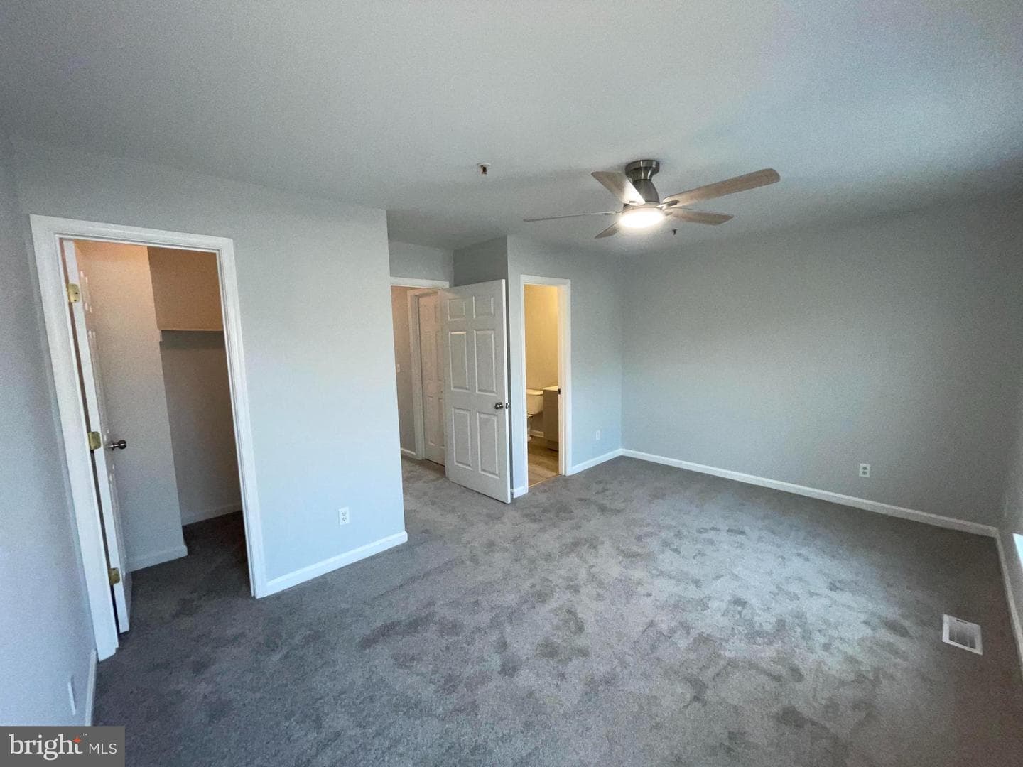 45831 Wolftrap Way photo 16