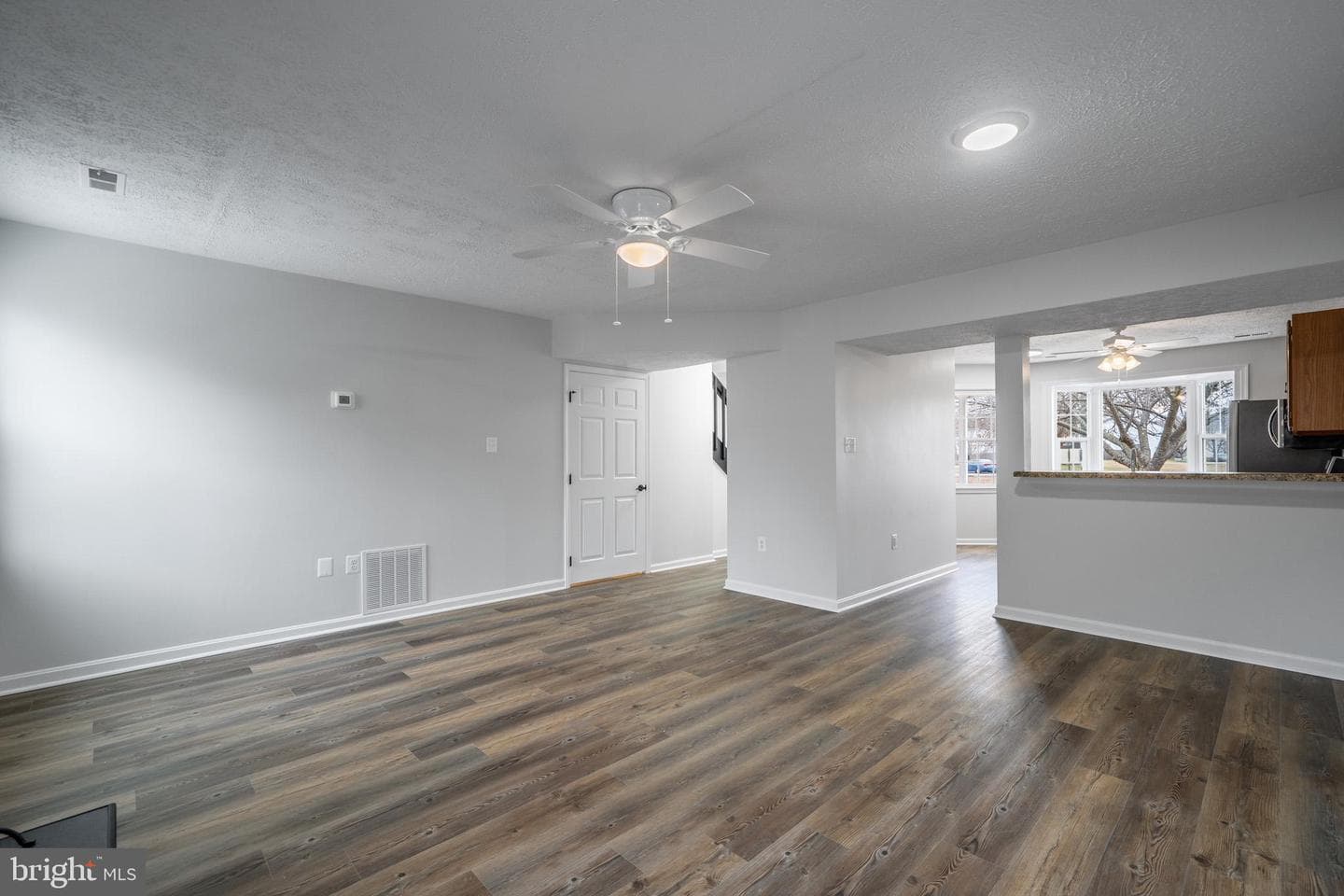 22107 Saint Josephs Circle photo 15