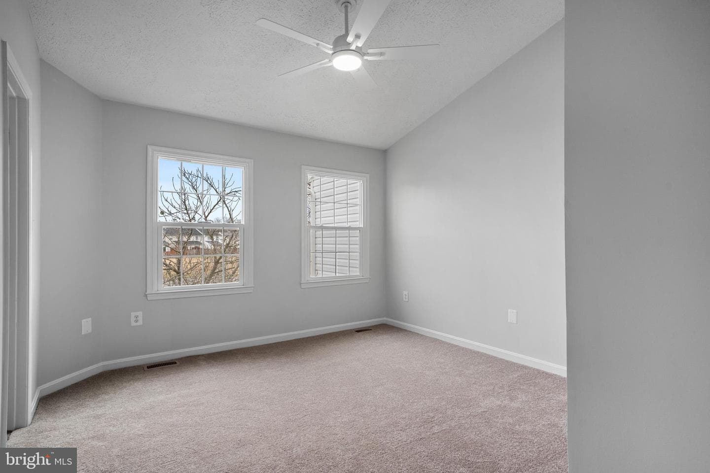 22107 Saint Josephs Circle photo 20
