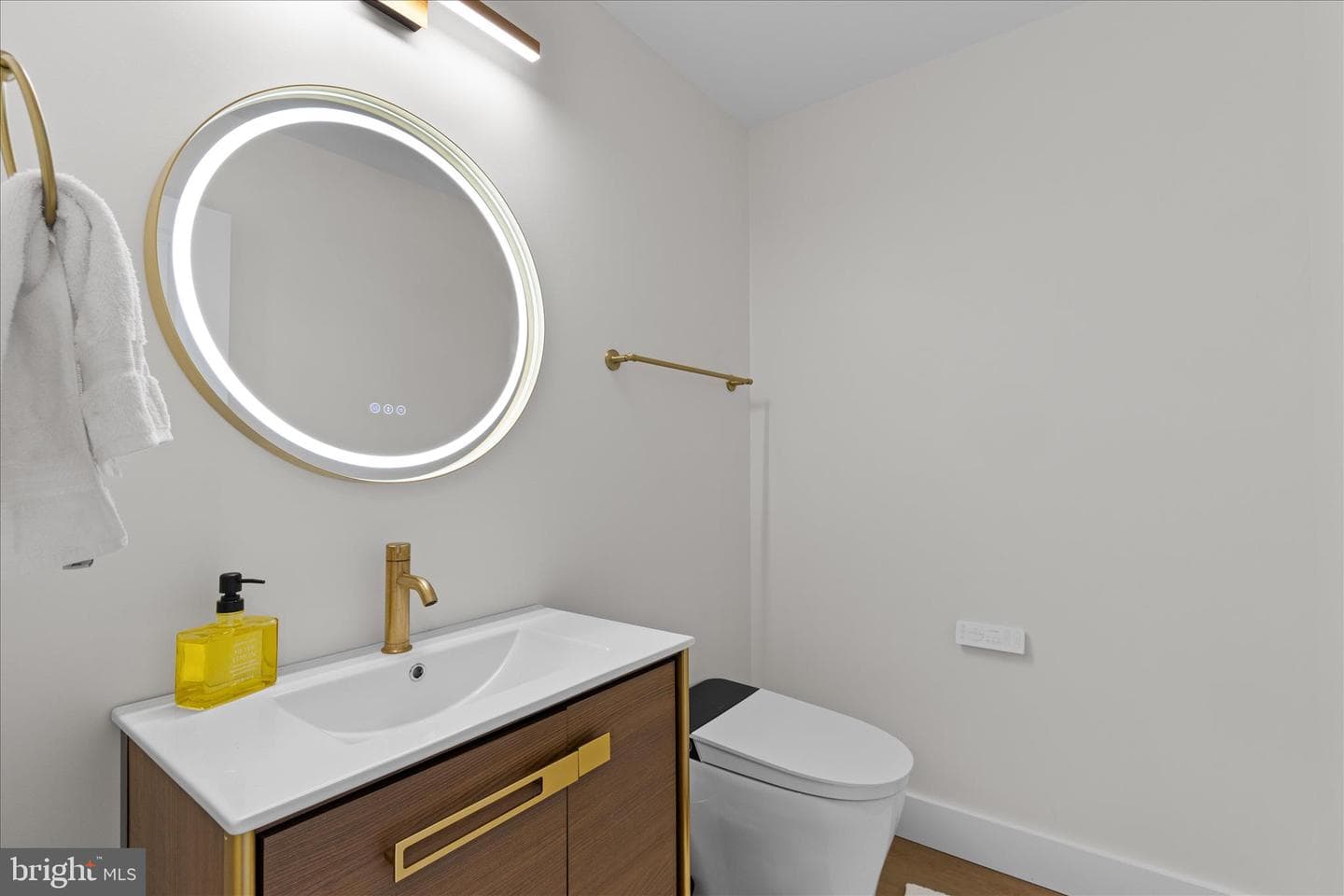 16242 Thomas Road photo 46
