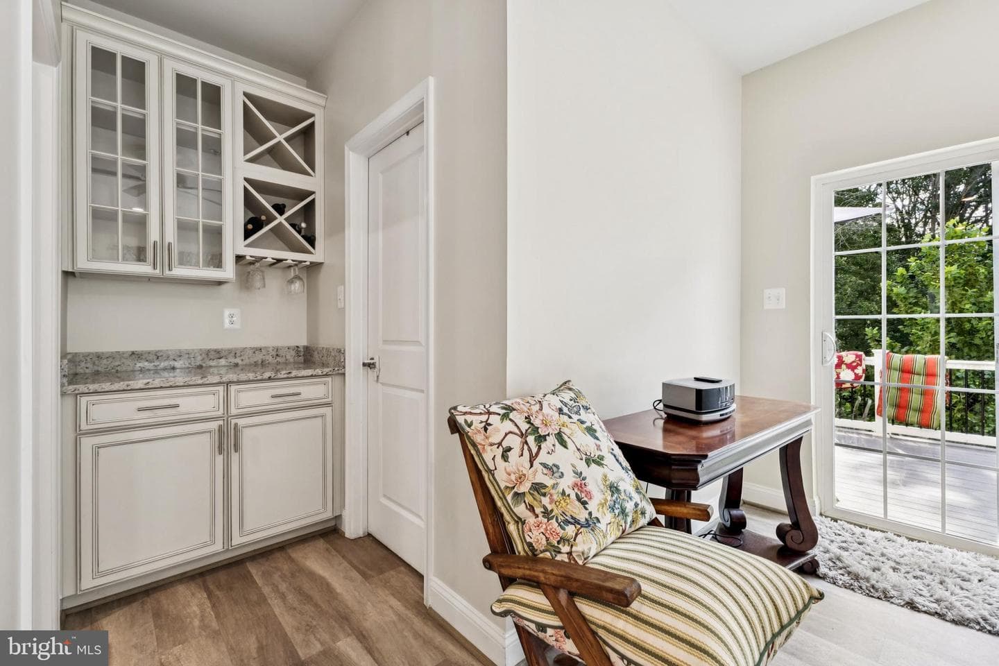 45429 Englewood Way photo 6