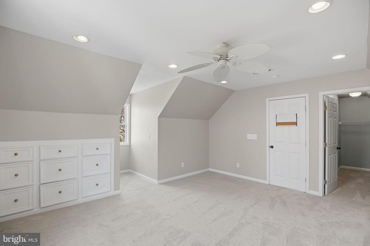 49730 School House Lane photo 61