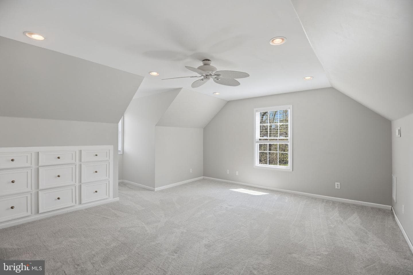 49730 School House Lane photo 63