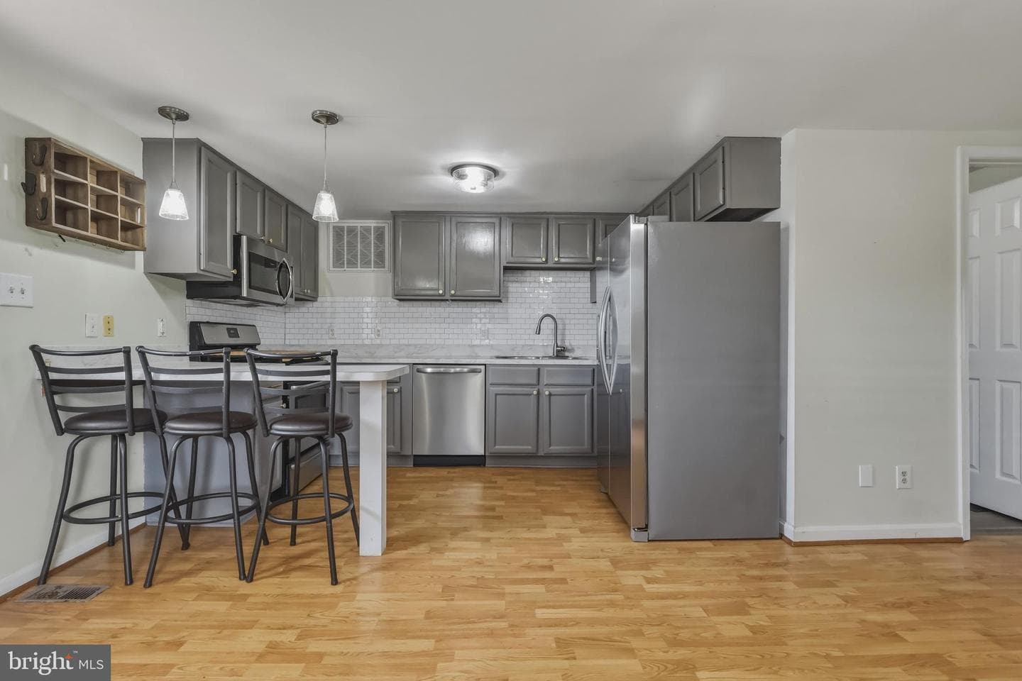 22175 Bayside Road photo 4