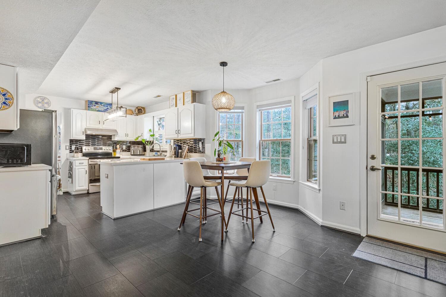 23104 Sweetbay Lane photo 4