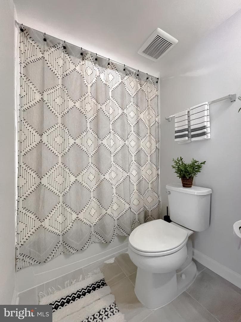 23084 Vanda Way photo 14