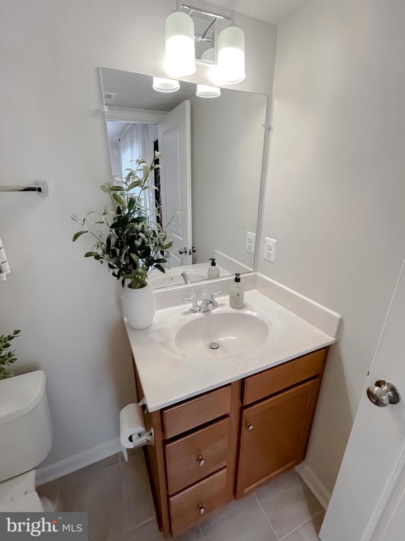 23084 Vanda Way photo 15