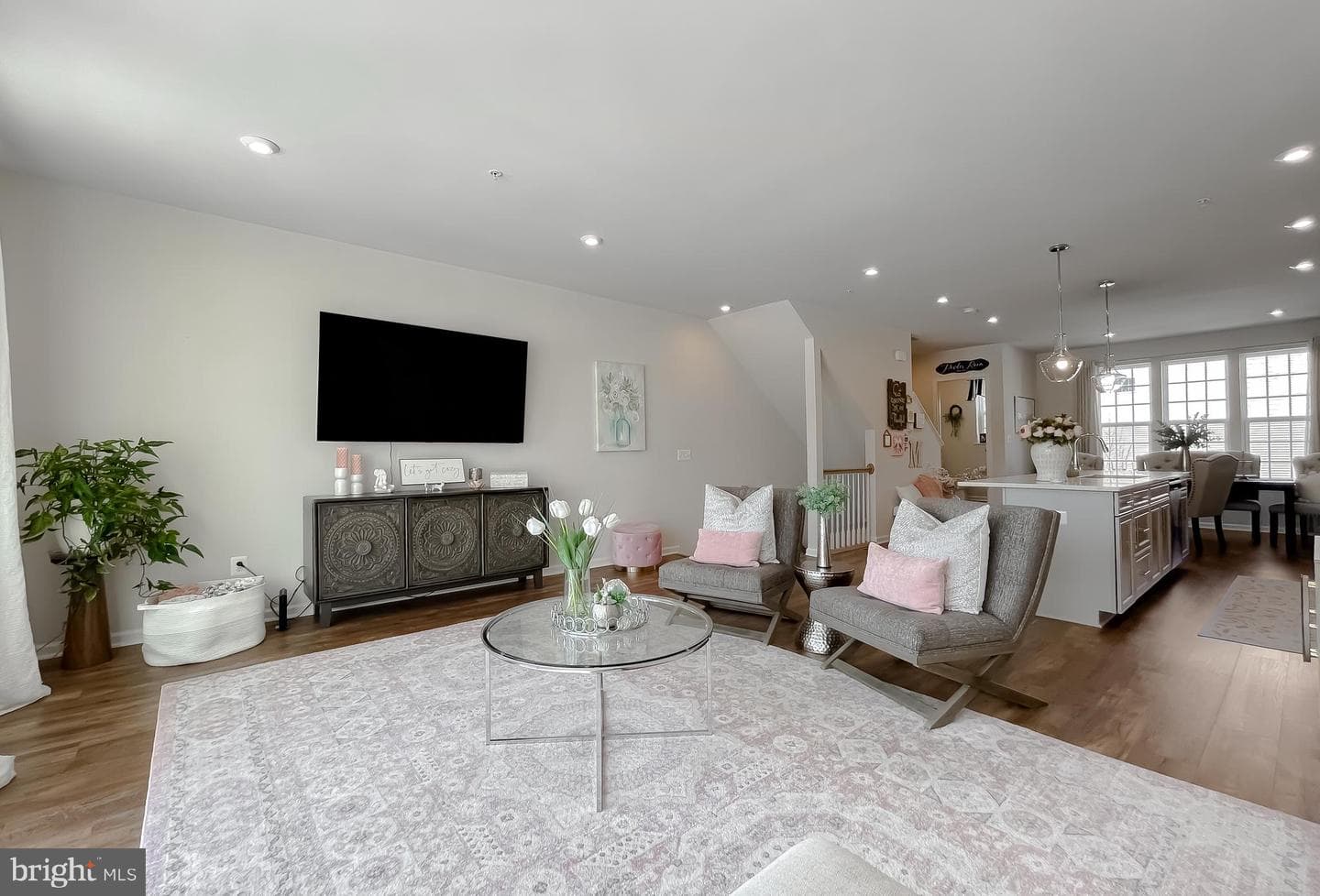 23084 Vanda Way photo 17