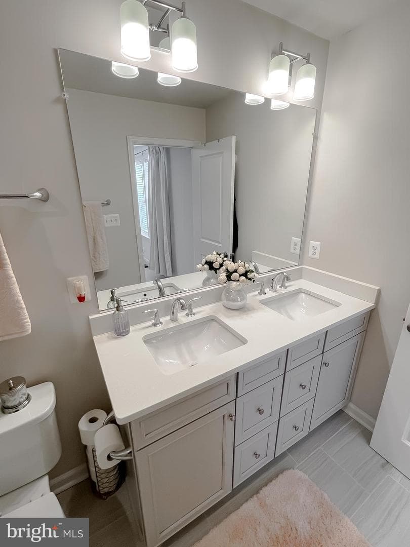 23084 Vanda Way photo 35