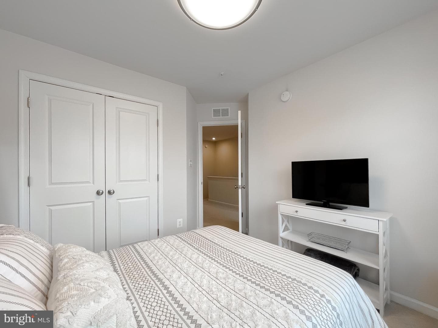 23084 Vanda Way photo 41