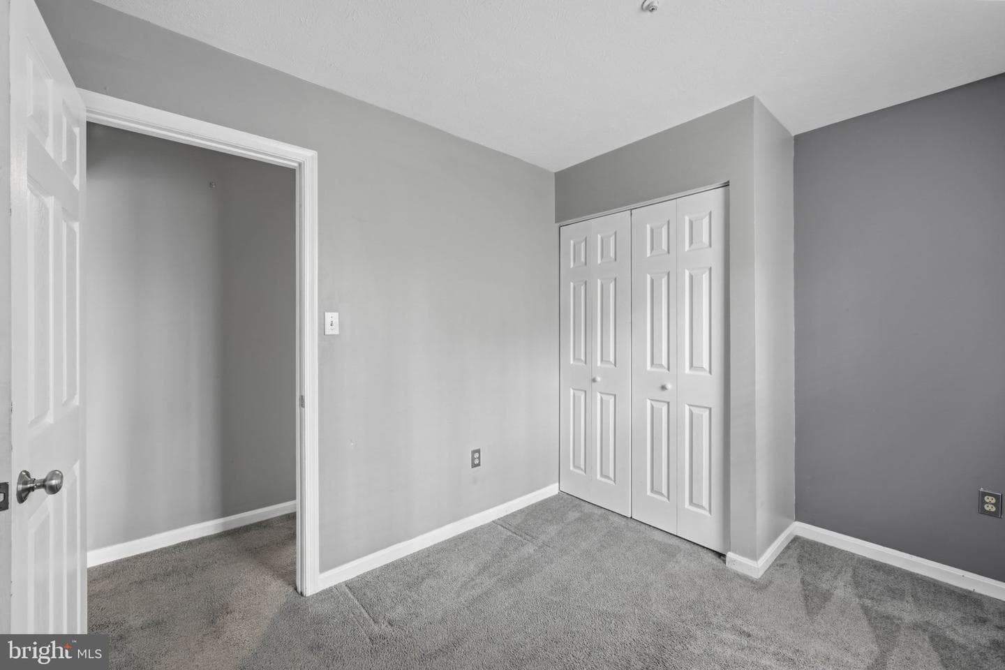 45270 Woodstown Way photo 14