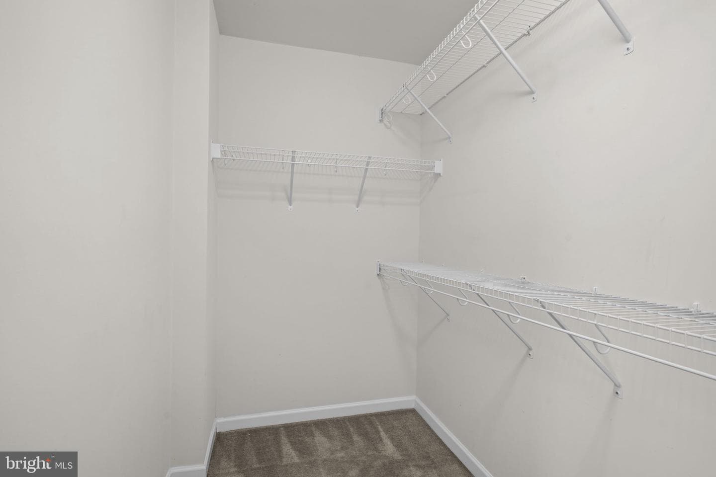 43748 Winterberry Way photo 27