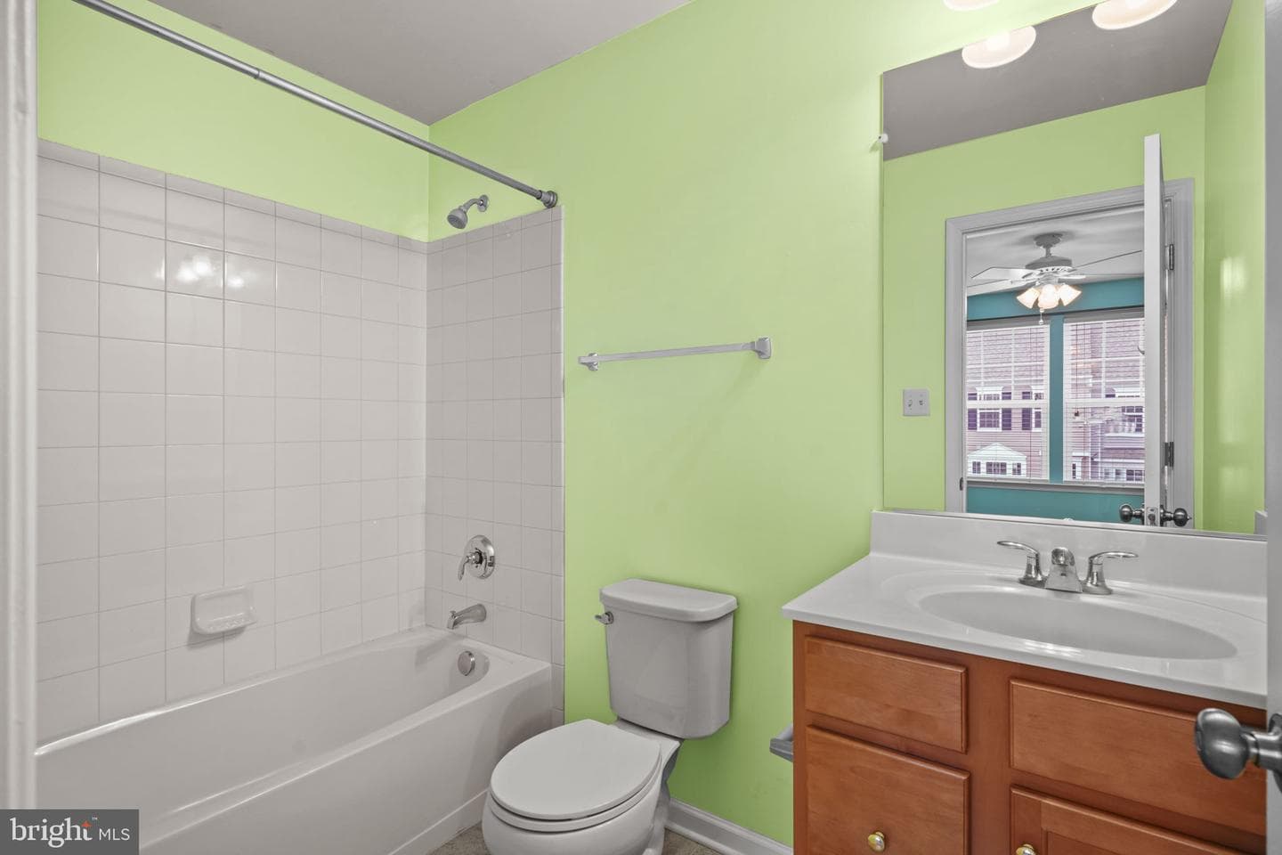 43748 Winterberry Way photo 28