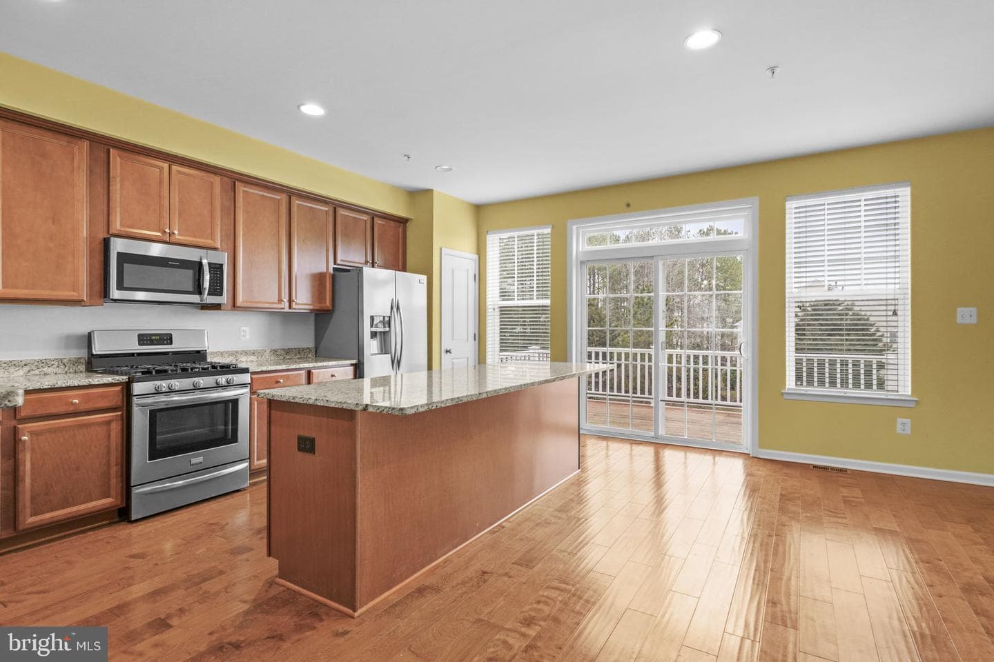 43748 Winterberry Way photo 6