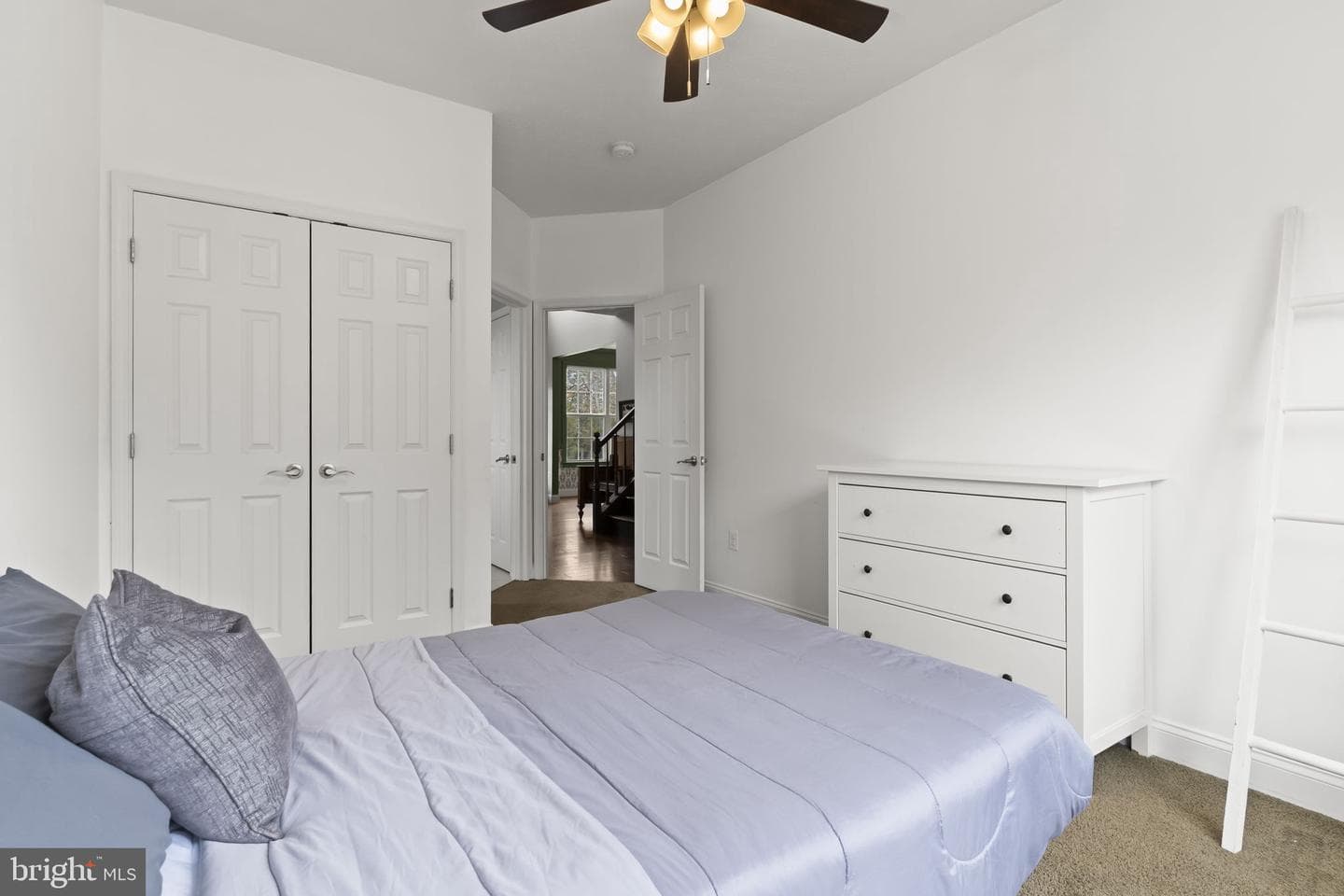 46118 Edgemore Way photo 16