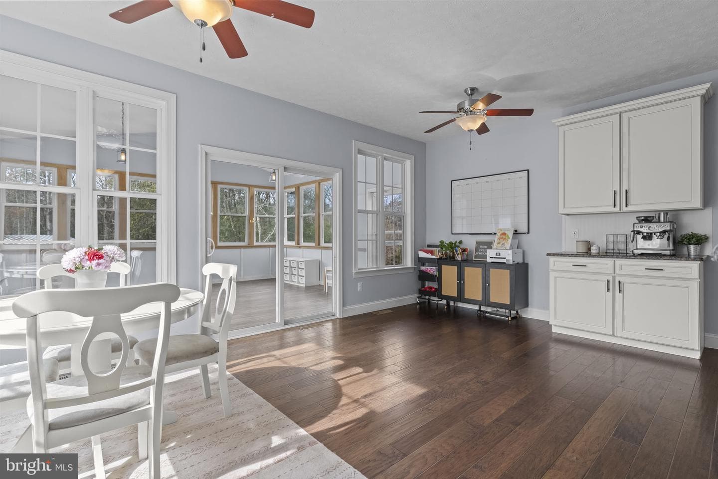 46118 Edgemore Way photo 29