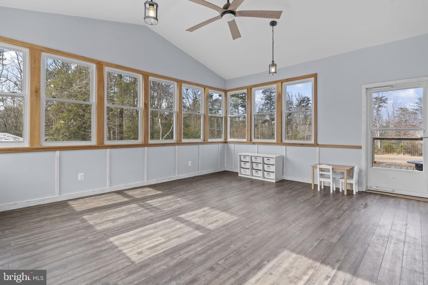 46118 Edgemore Way photo 30