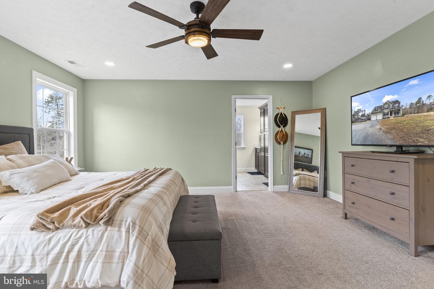 46118 Edgemore Way photo 45
