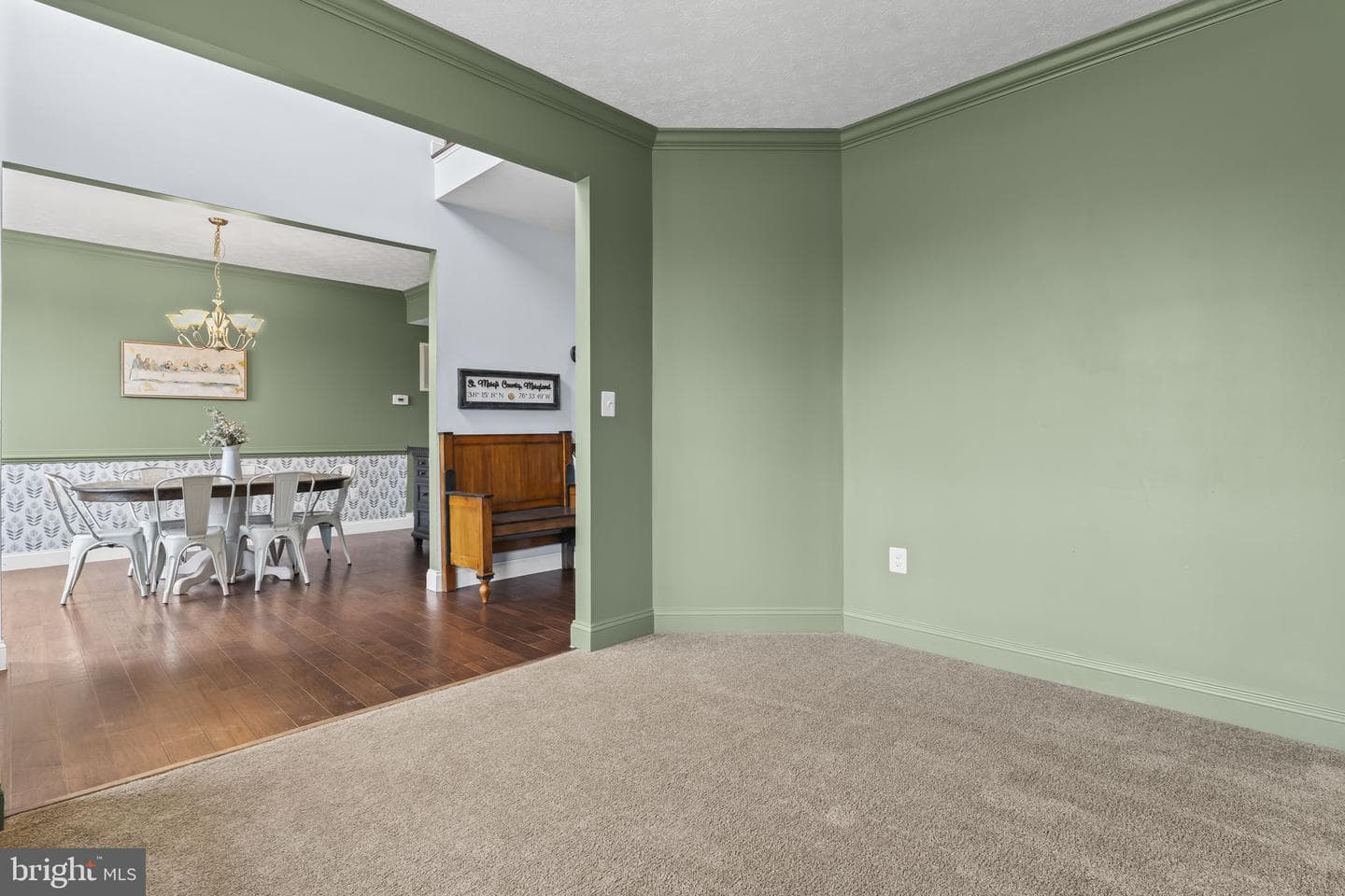 46118 Edgemore Way photo 7
