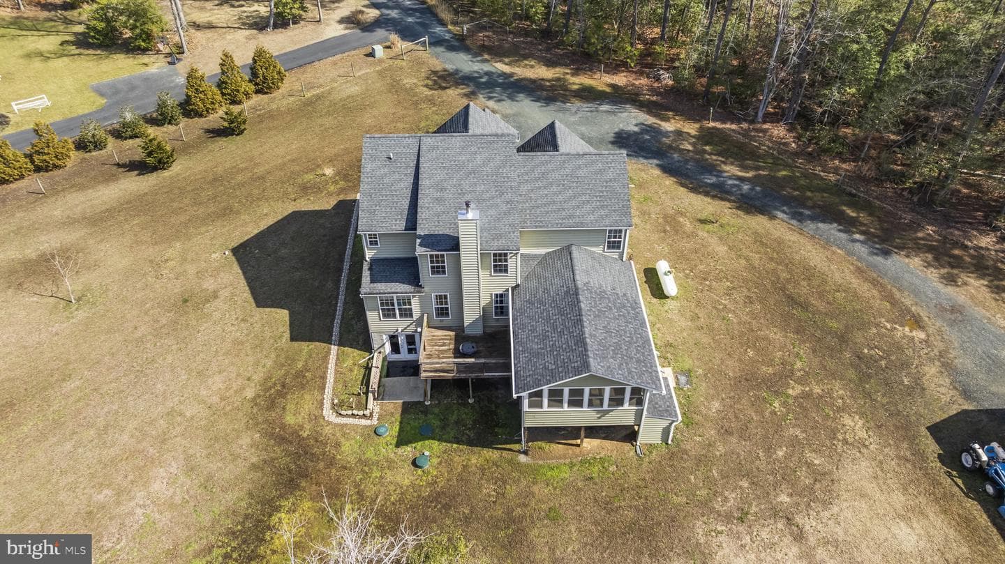 46118 Edgemore Way photo 74