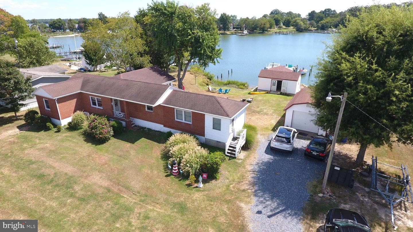38819 Morris Point Road, Abell