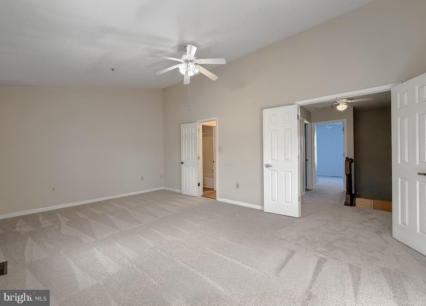 21099 Jenna Court photo 31