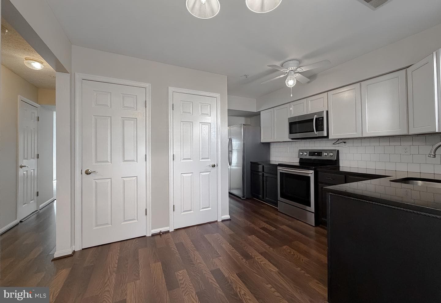 21099 Jenna Court photo 6