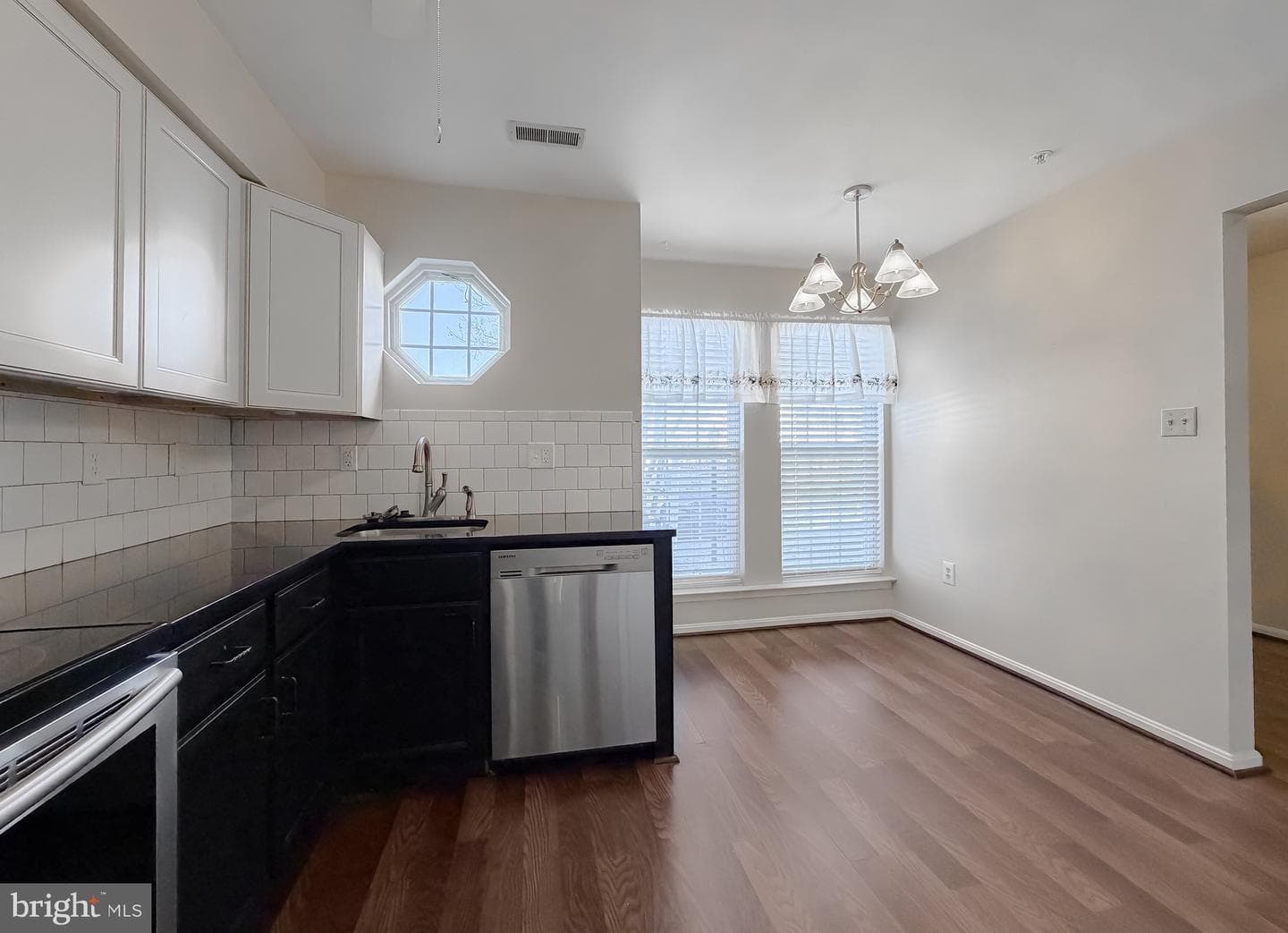 21099 Jenna Court photo 7