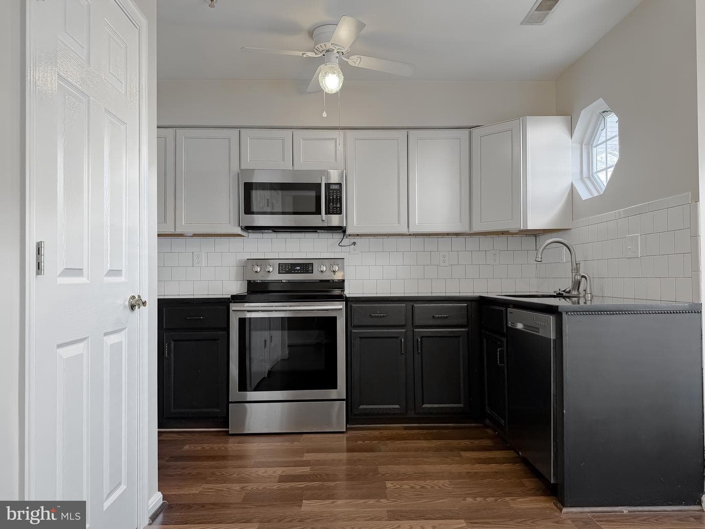 21099 Jenna Court photo 8