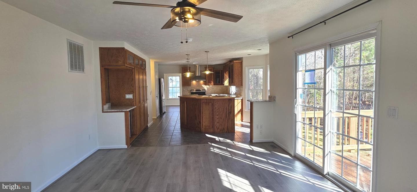 23188 Cherry Hill Court photo 14